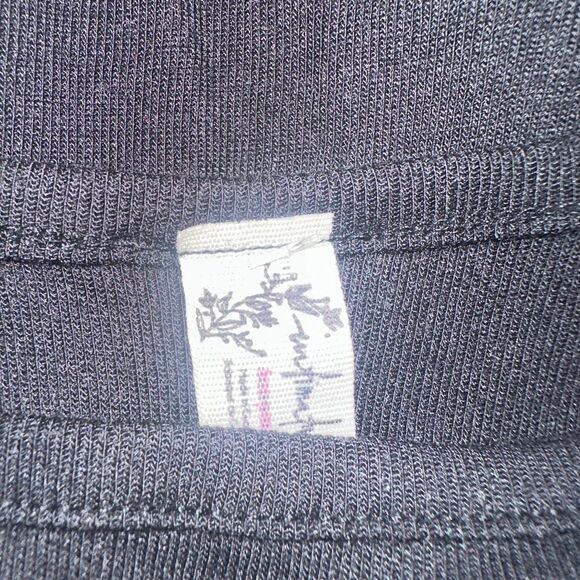 Free People Intimately Three Day Weekend Cami black Scoop Neck S NEW - Picture 4 of 4